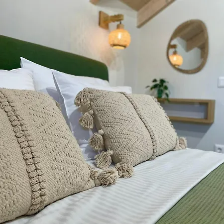 Yannis Retreat Apartment