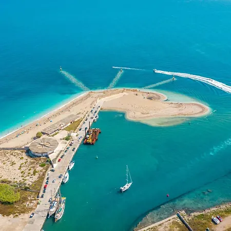 Yannis Retreat * Lefkada City