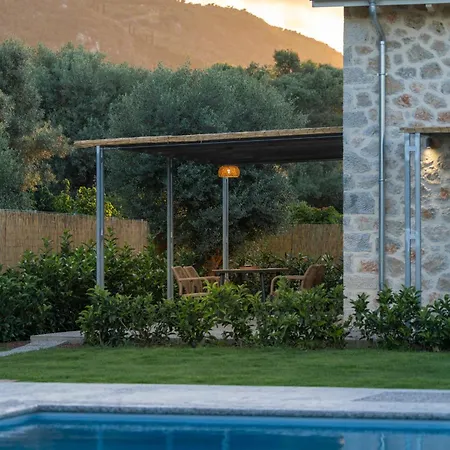 Yannis Retreat * Λευκάδα